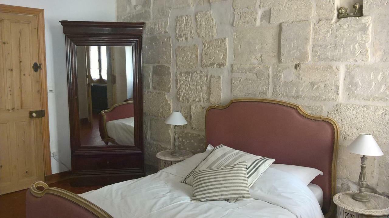 Le Lapin Blanc Apartment แซ็งต์-เรมีย์-เดอ-โพรวองซ์ ภายนอก รูปภาพ