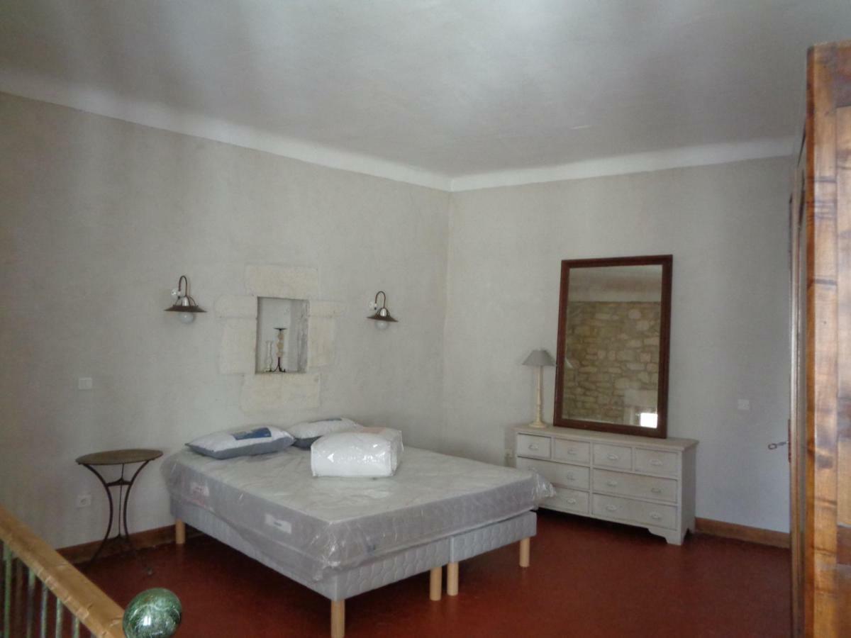 Le Lapin Blanc Apartment แซ็งต์-เรมีย์-เดอ-โพรวองซ์ ภายนอก รูปภาพ