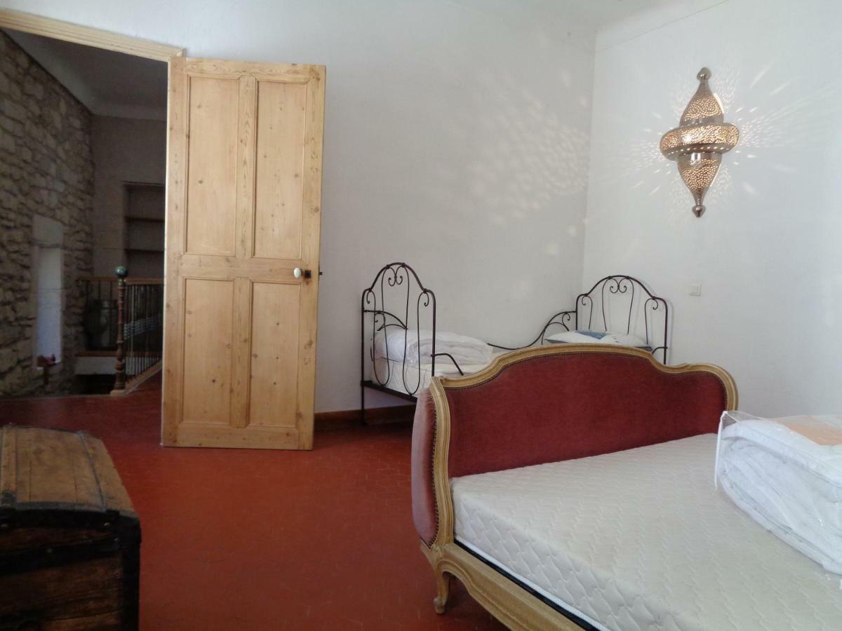 Le Lapin Blanc Apartment แซ็งต์-เรมีย์-เดอ-โพรวองซ์ ภายนอก รูปภาพ